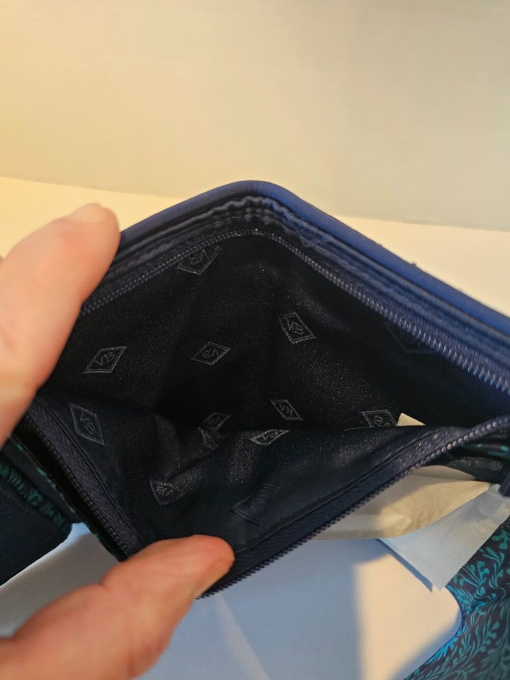 NWT Vera Bradley Iconic RFID Riley Compact Wallet Moonlight Garden Flowers Blue - Picture 10 of 10